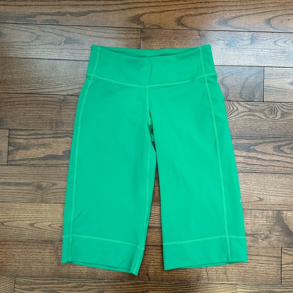 Y2K Original Lululemon Capri Yoga Pant - Picture 1 of 7